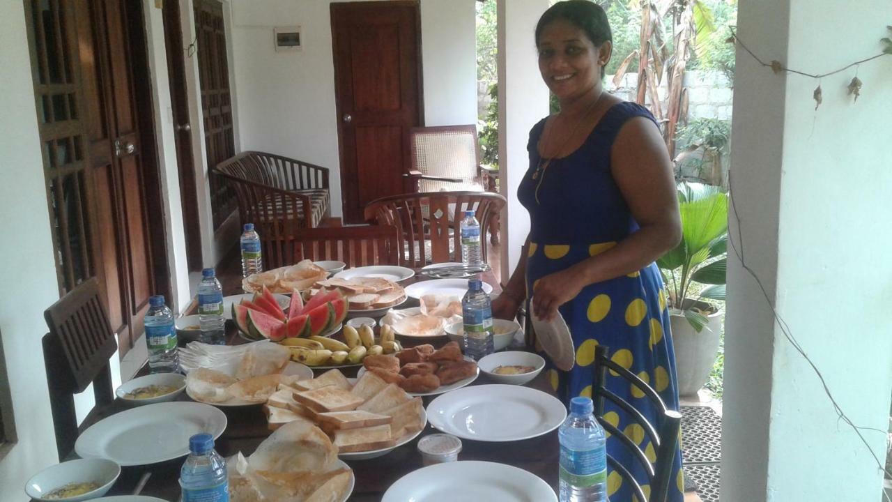 Habarana Dulwan Guest House Eksteriør billede